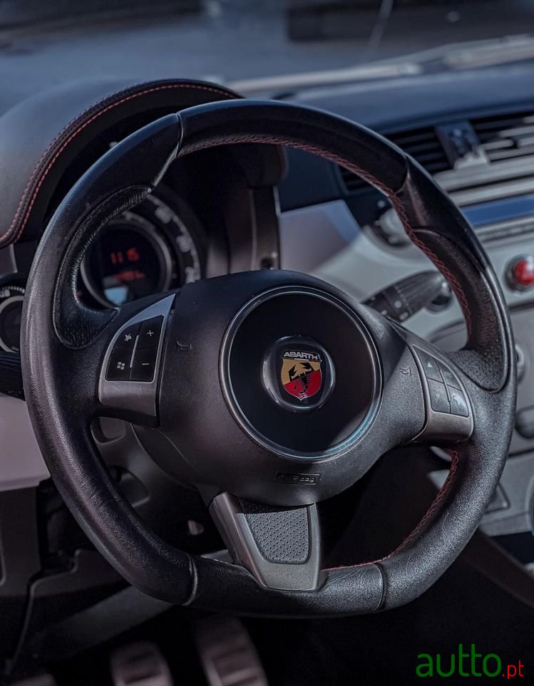 2012' Fiat 500 Abarth photo #5