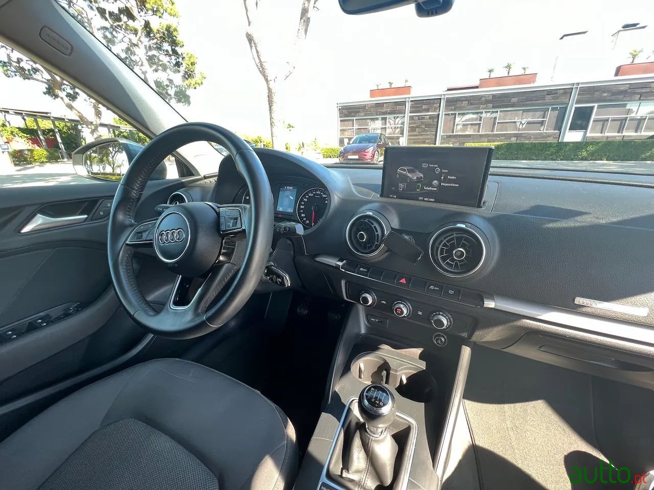 2017' Audi A3 Sportback photo #3