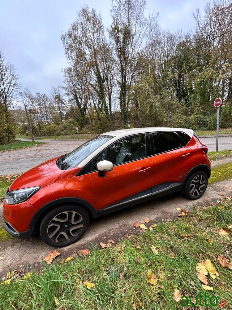 2016' Renault Captur 1.5 Dci photo #2