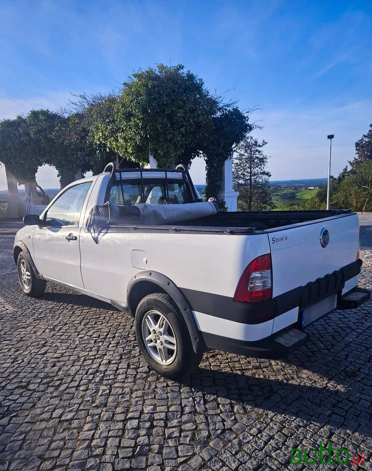 2006' Fiat Strada photo #6