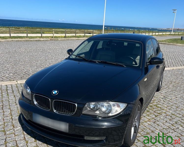 2006' BMW 118 D photo #3