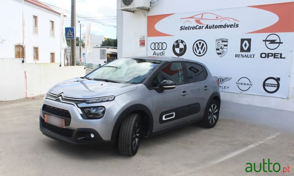 2024' Citroen C3 Pure Tech photo #6