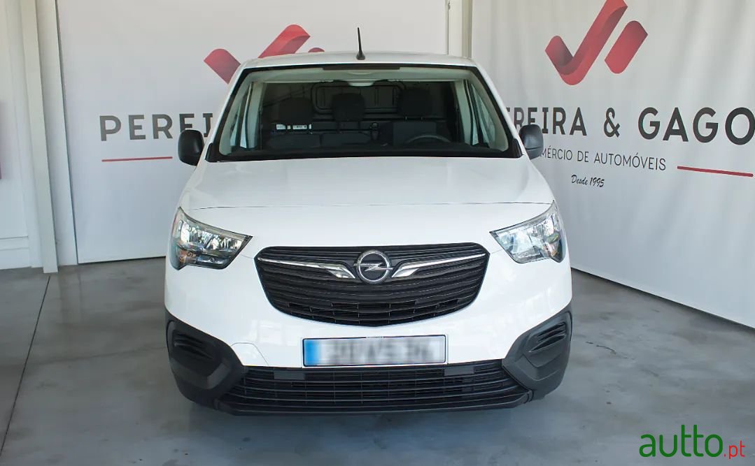 2018' Opel Combo photo #2