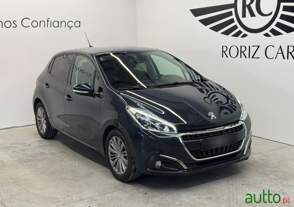 2019' Peugeot 208 photo #5