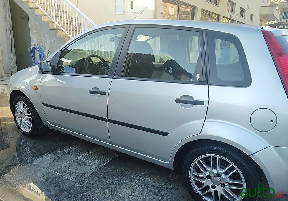 2005' Ford Fiesta 1.4 Tdci photo #3