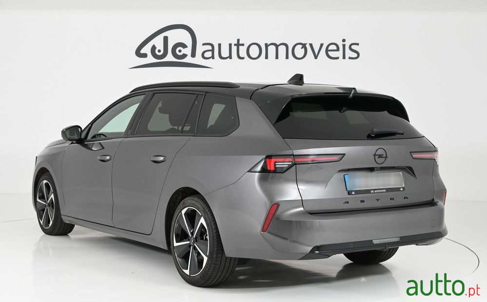 2024' Opel Astra Sports Tourer photo #1
