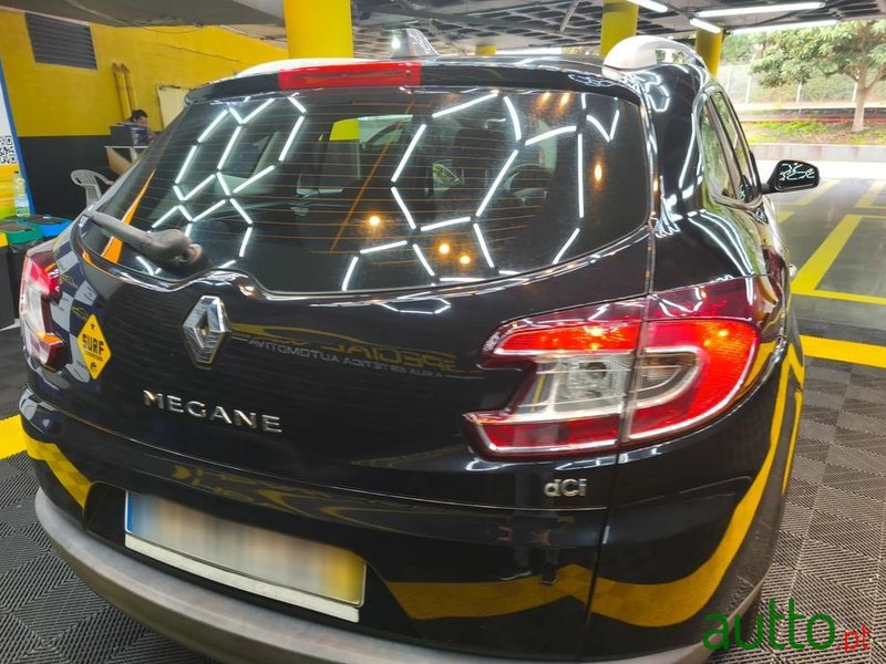 2012' Renault Megane Sport Tourer photo #4