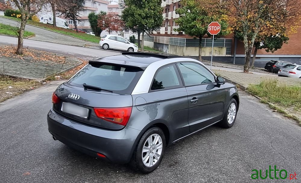 2011' Audi A1 photo #4