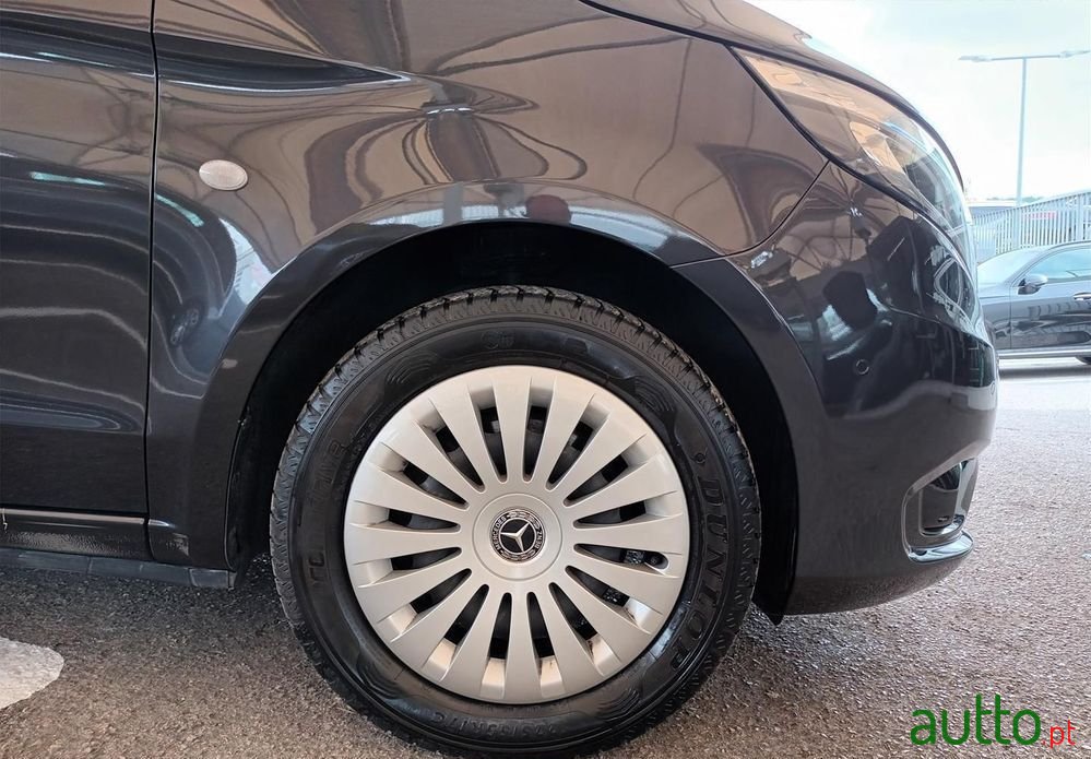 2022' Mercedes-Benz Vito photo #4