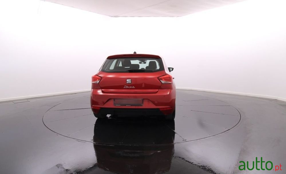 2022' SEAT Ibiza 1.0 Tsi Style photo #6