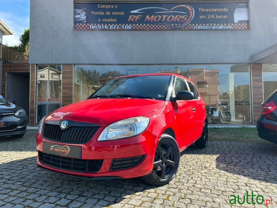 2010' Skoda Fabia photo #5