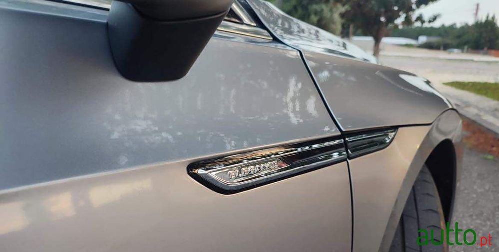 2020' Volkswagen Arteon photo #6