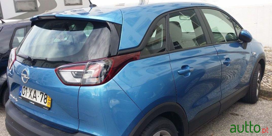 2019' Opel Crossland-X photo #2