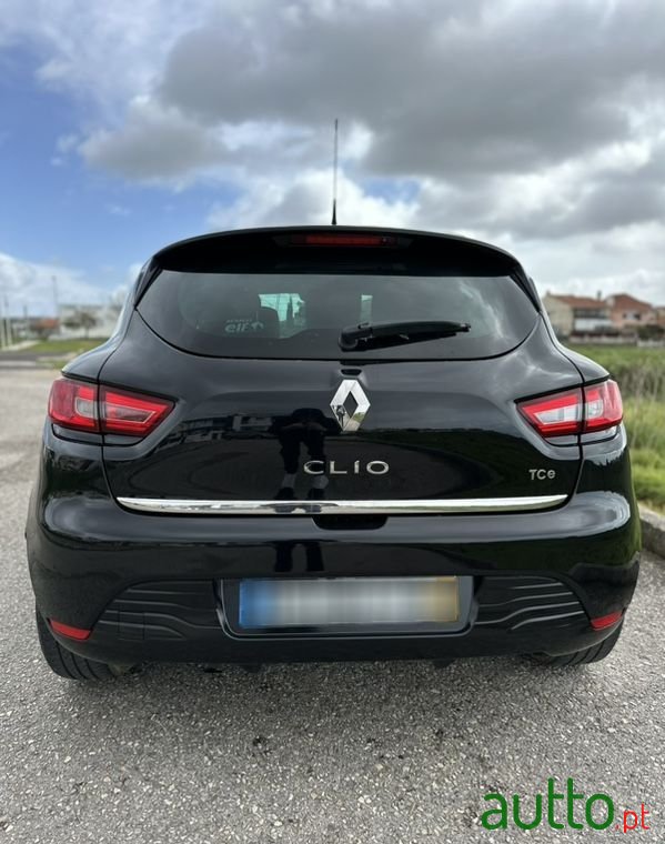 2016' Renault Clio photo #6