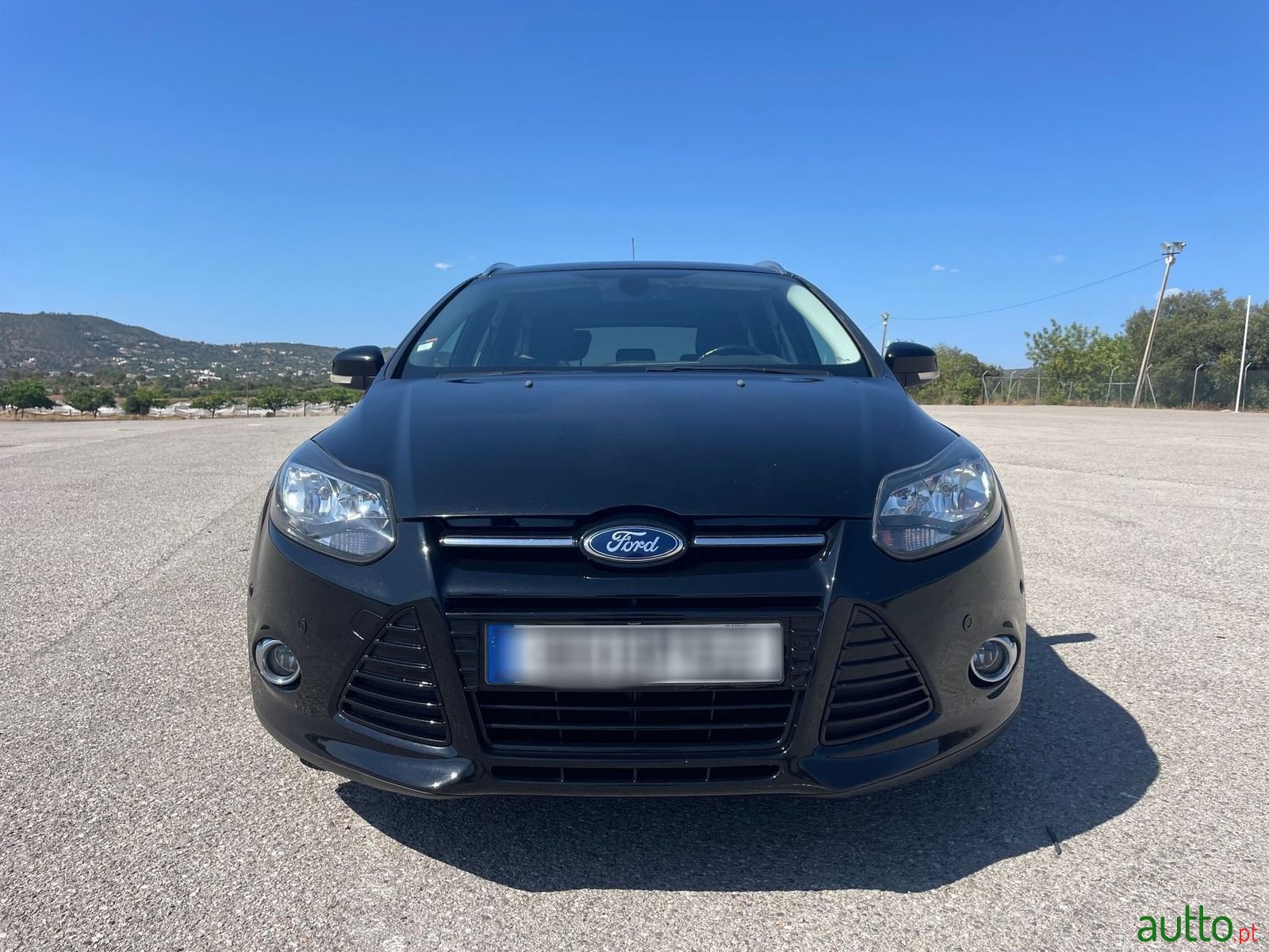 2014' Ford Focus Sw photo #2