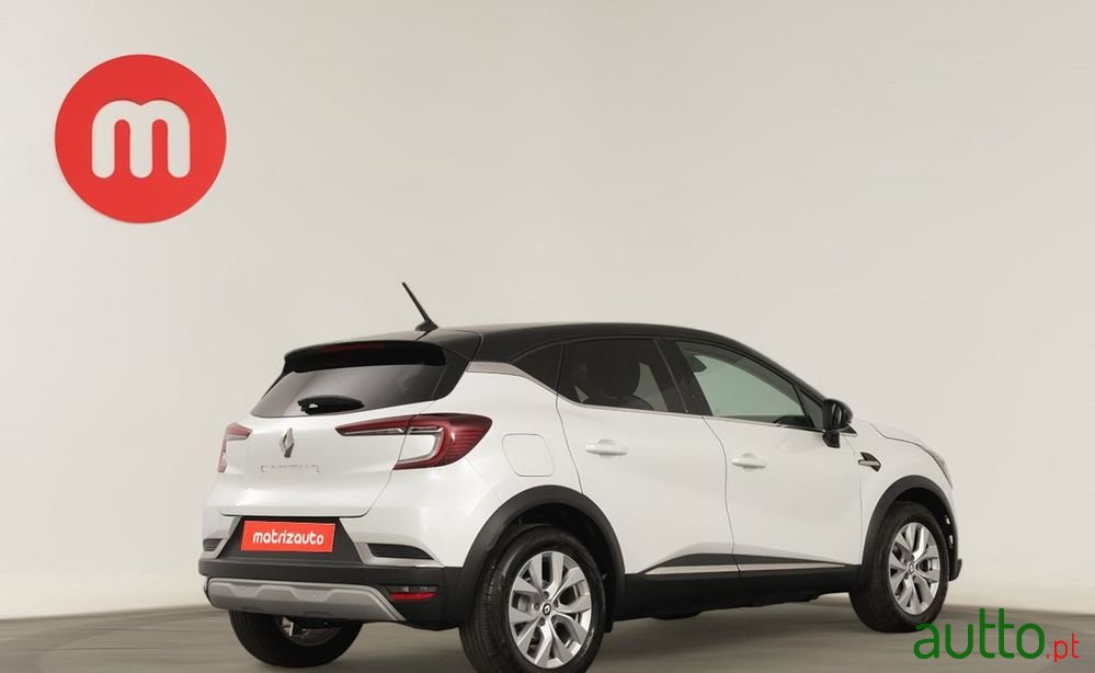 2022' Renault Captur photo #4