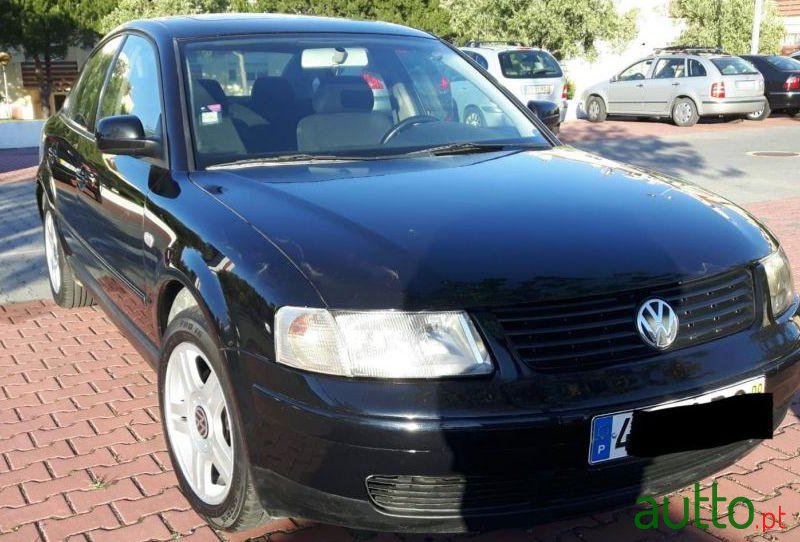 2000' Volkswagen Passat Tdi 115Cv photo #1