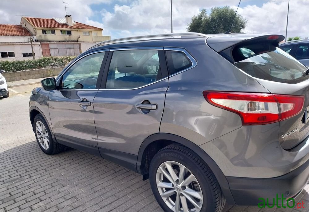 2017' Nissan Qashqai 1.5 Dci N-Connecta photo #3