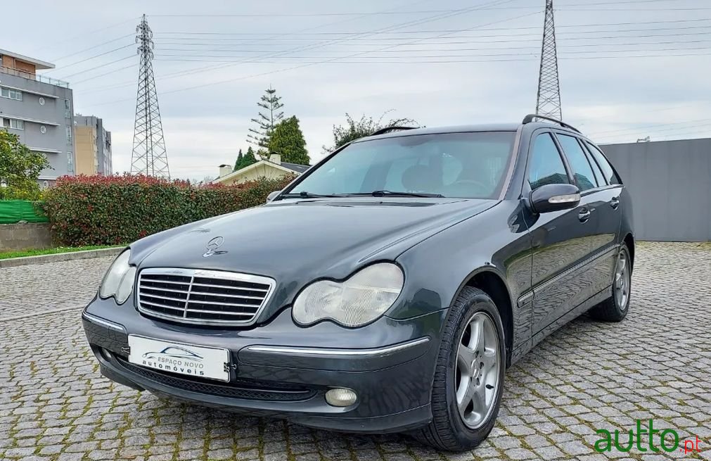 2001' Mercedes-Benz C-270 photo #1