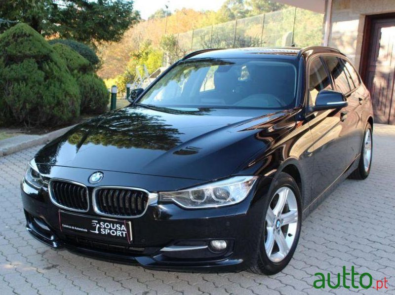 2013' BMW 320 D Touring Line Sport photo #1