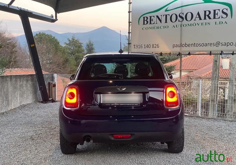 2015' MINI One D photo #2