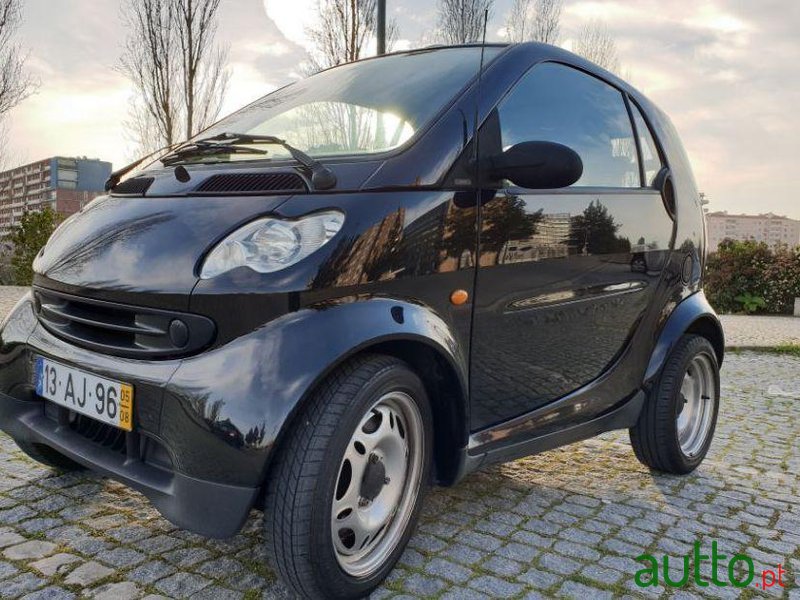 2005' Smart Fortwo Pure 50 photo #2