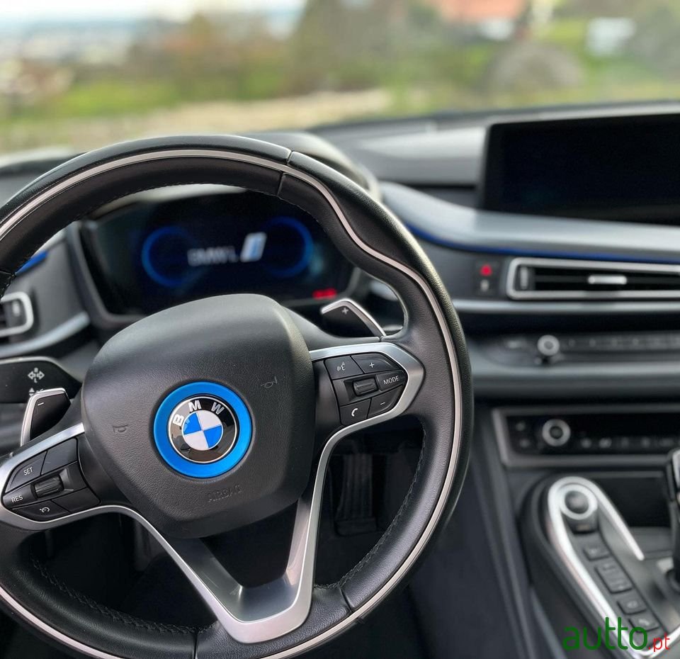 2014' BMW i8 photo #6