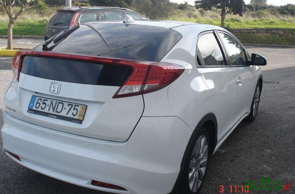 2012' Honda Civic Nacional photo #3