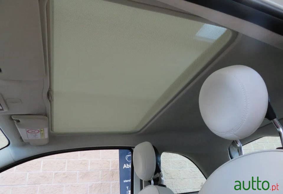 2021' Fiat 500 photo #6