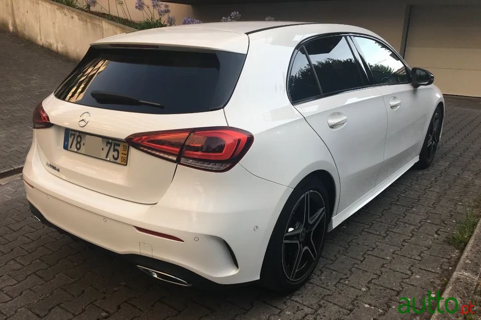2019' Mercedes-Benz A-180 photo #6