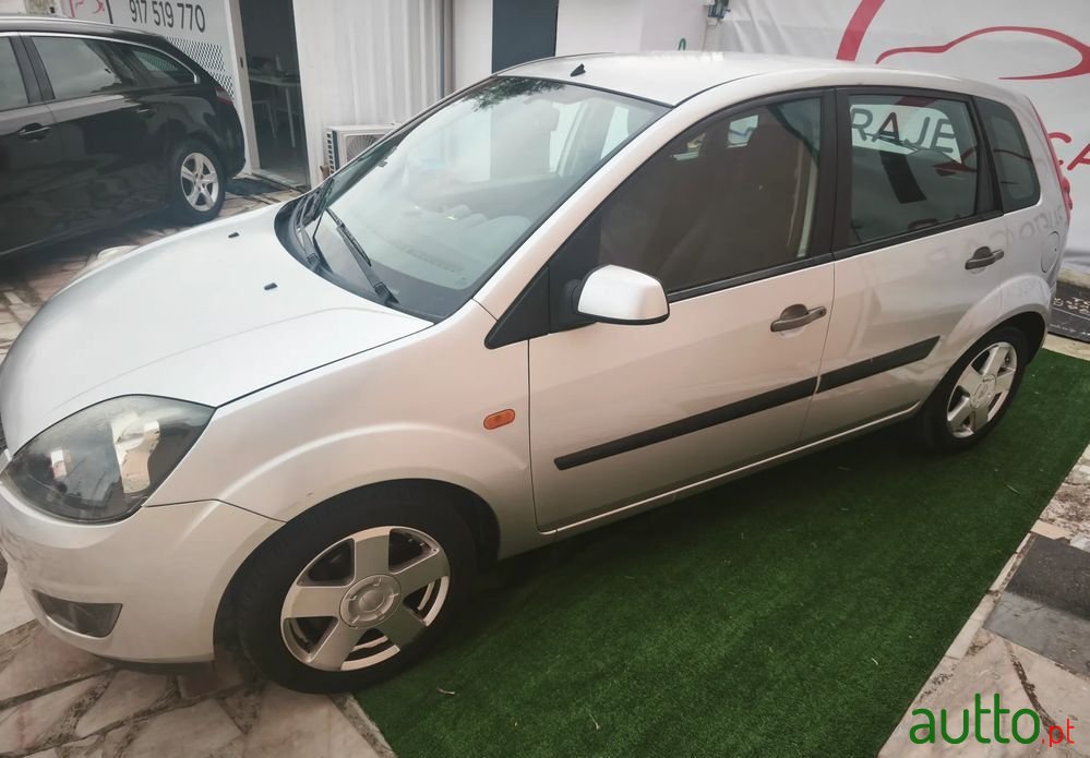 2008' Ford Fiesta 1.25 Ambiente photo #4