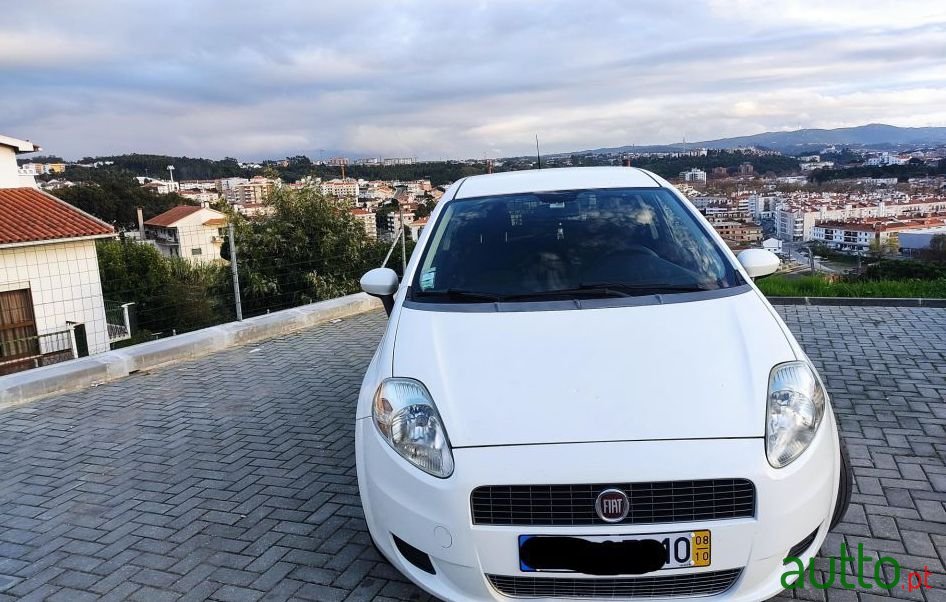 2008' Fiat Grande Punto photo #3
