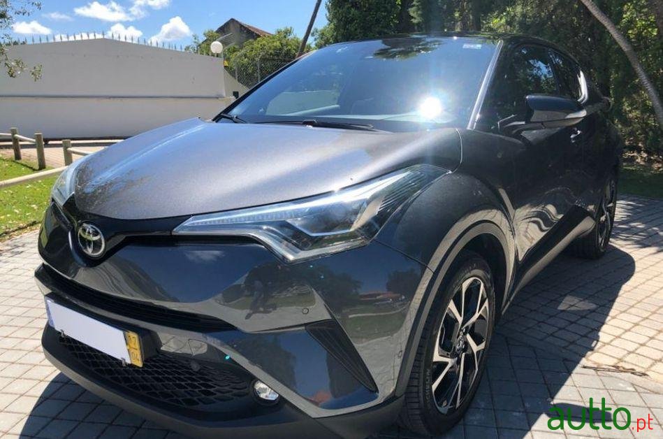 2017' Toyota C-Hr photo #3