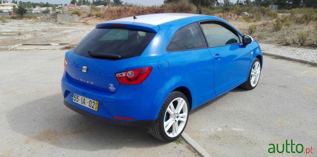 2009' SEAT Ibiza photo #4