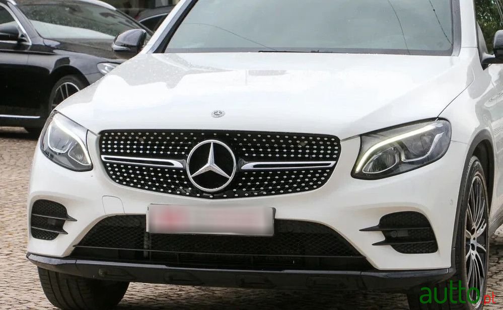 2018' Mercedes-Benz Classe Glc photo #6