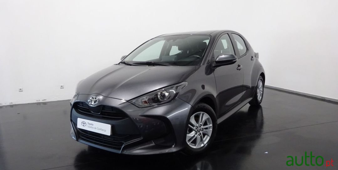 2021' Toyota Yaris photo #1