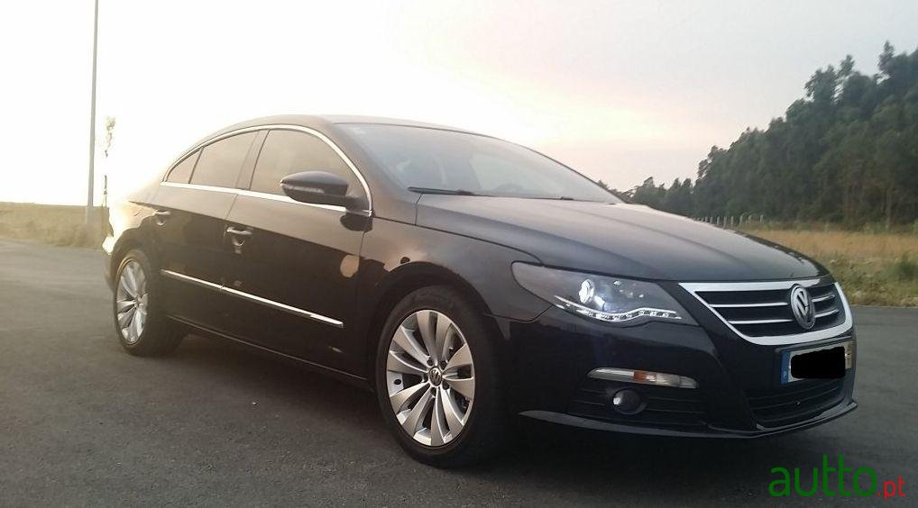 2009' Volkswagen Passat 2.0 Tdi Dsg photo #2