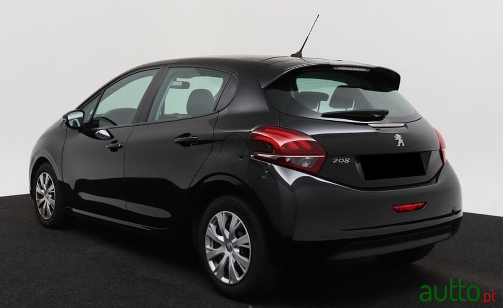 2019' Peugeot 208 photo #2