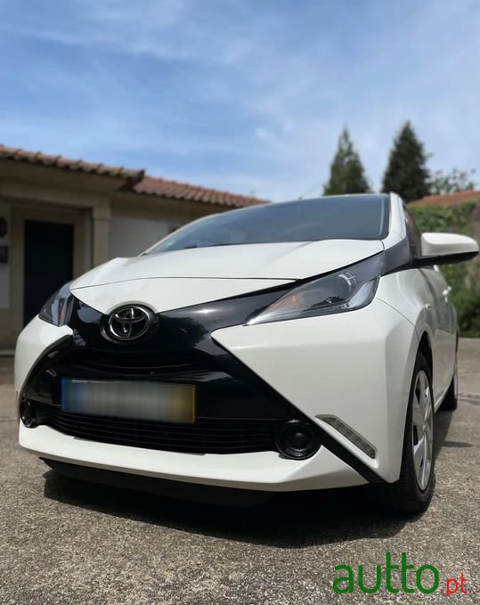 2018' Toyota Aygo photo #6