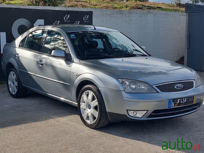 2004' Ford Mondeo photo #2