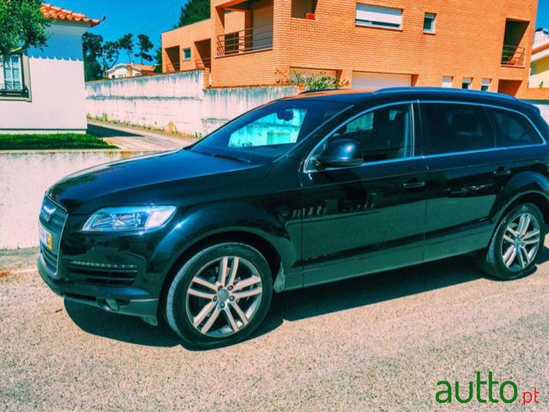 2008' Audi Q7 3.0 Tdi Quattro Tiptronic photo #3