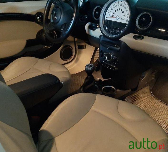 2011' MINI Cooper Sd 2000D photo #1