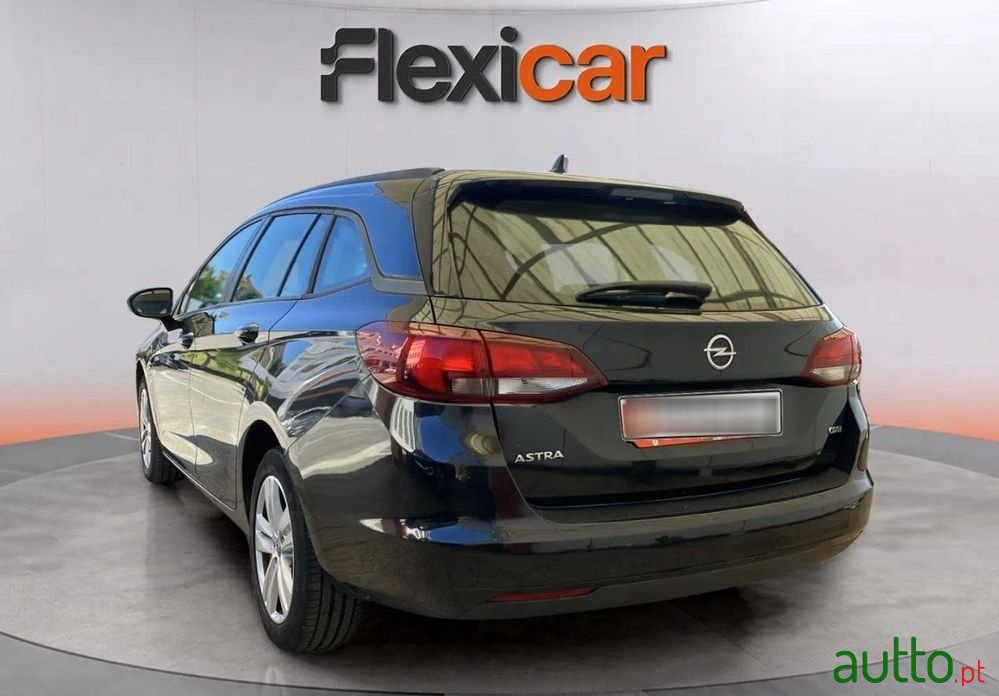 2017' Opel Astra Sports Tourer photo #5