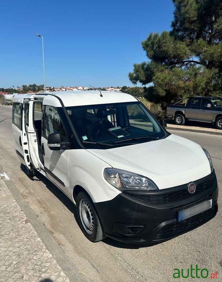 2018' Fiat Doblo Cargo Maxi photo #3
