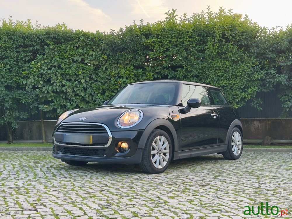2016' MINI One D  3 Portas photo #1