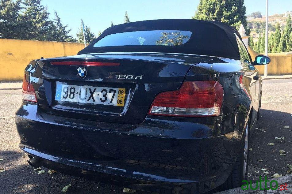 2008' BMW 120 photo #3