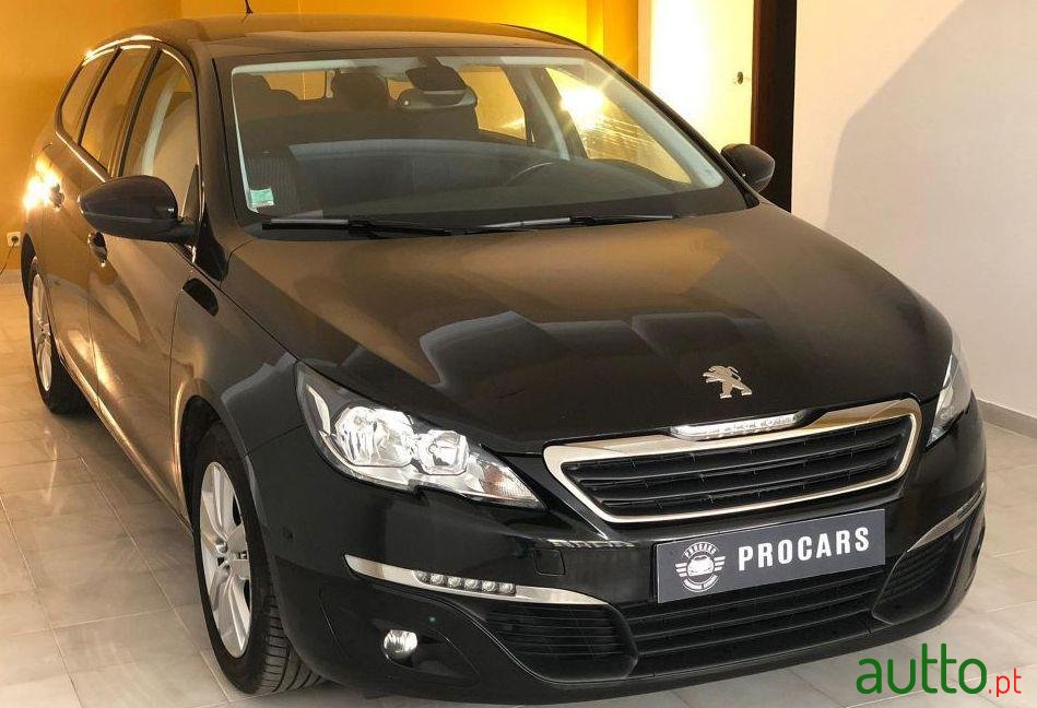 2016' Peugeot 308 Sw photo #2