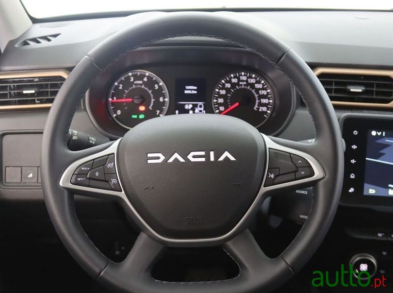 2024' Dacia Duster 1.3 Tce Extreme Edc photo #5