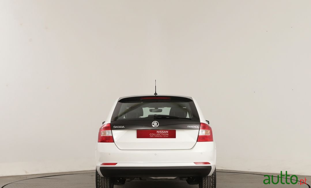 2016' Skoda Rapid Spaceback photo #6