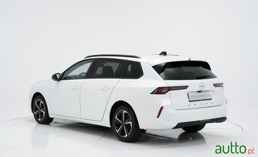 2024' Opel Astra Sports Tourer photo #4